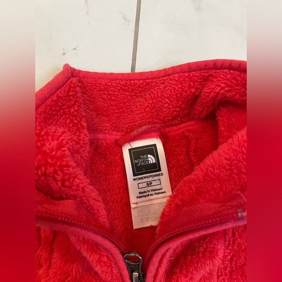 Pink/Red Fleece The North Face Vest Winter Vest Everyday Wear Vest size small - Picture 5 of 7